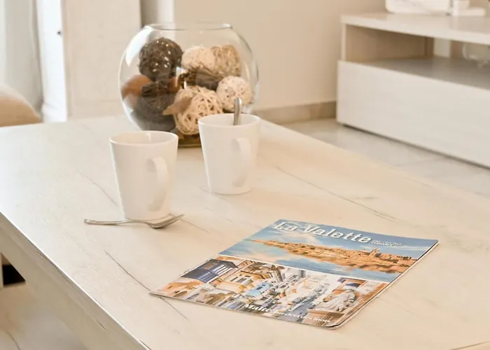 Vue & Jacuzzi - Calme Entre Valette Et Sliema * Ta Xbiex