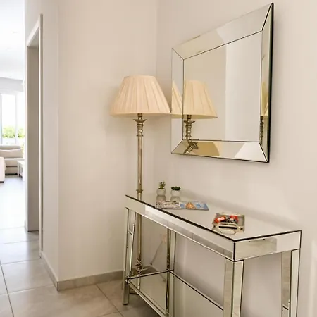Vue & Jacuzzi - Calme Entre Valette Et Sliema Lejlighed Ta Xbiex