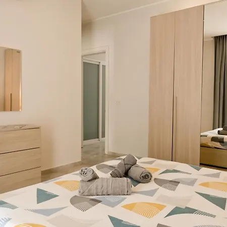 Vue Mer&jacuzzi - Calme Entre Valette Et Sliema Appartement