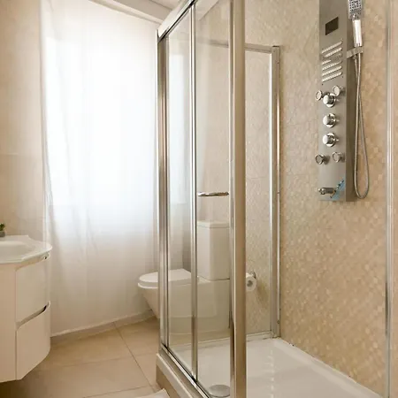 Vue & Jacuzzi - Calme Entre Valette Et Sliema