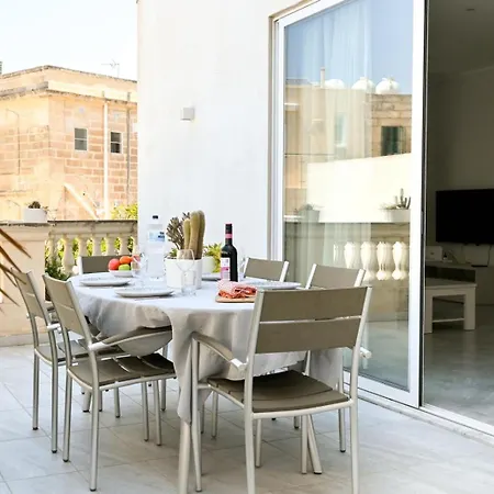 Appartement Vue Mer&jacuzzi - Calme Entre Valette Et Sliema Ta Xbiex