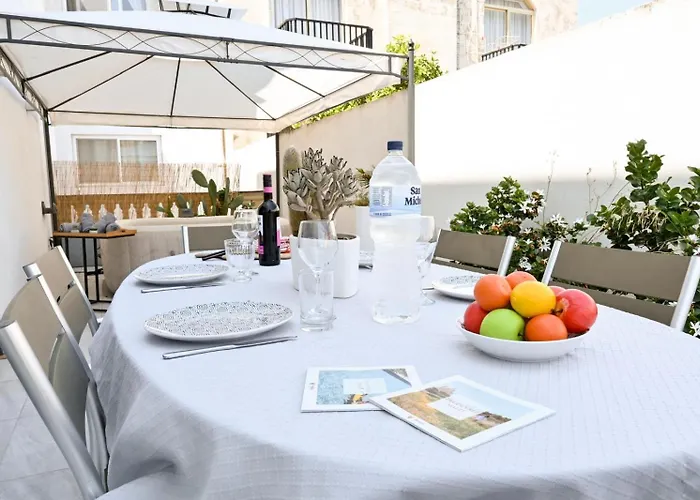 Vue & Jacuzzi - Calme Entre Valette Et Sliema Ta Xbiex